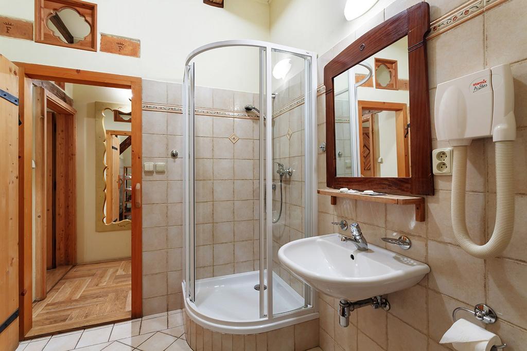 Penzion U Kriveho Psa Frýdek-Místek 部屋 写真
